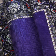 Load image into Gallery viewer, Mavi · Luxury padded prayer mat