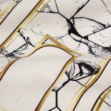Load image into Gallery viewer, Carrara · Luxury padded prayer mat
